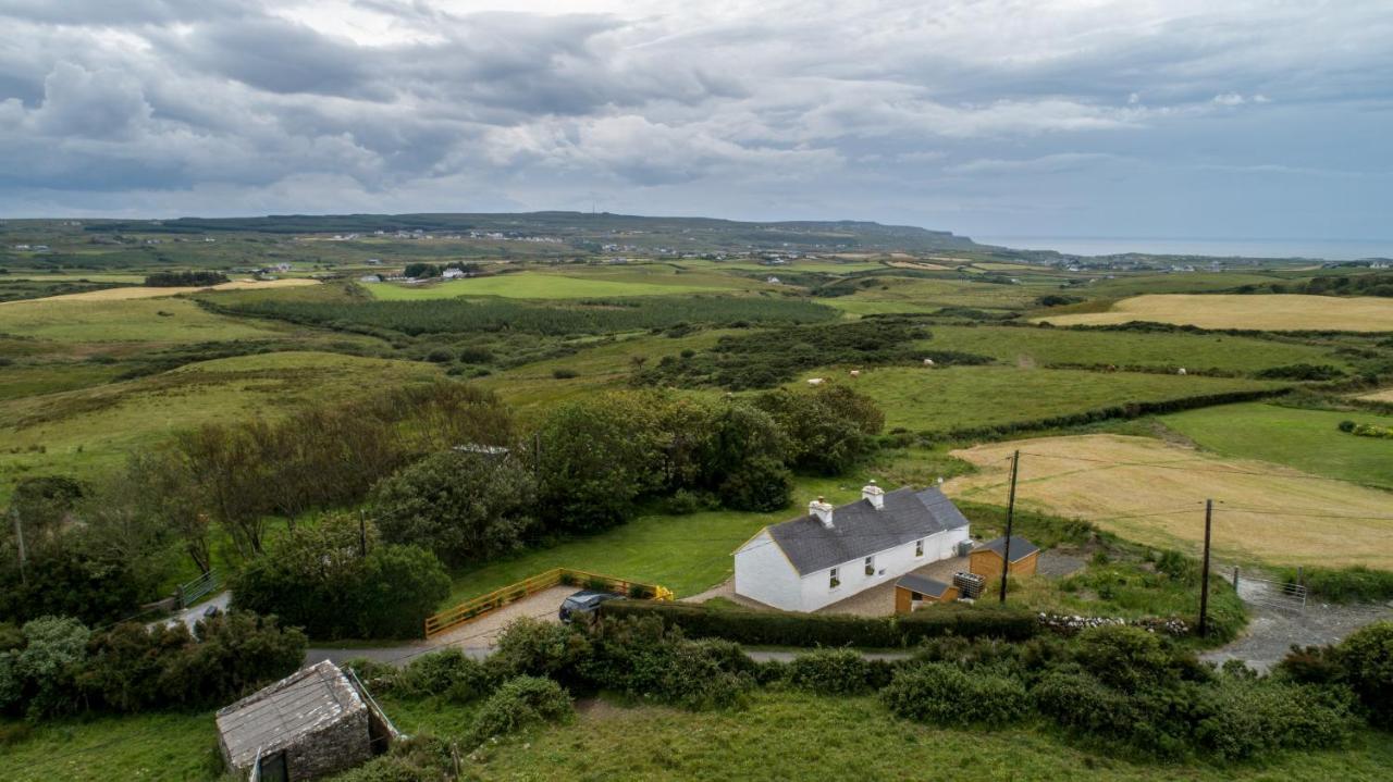 Yellow Cottage, Doolin Knockfin Cross Roads المظهر الخارجي الصورة